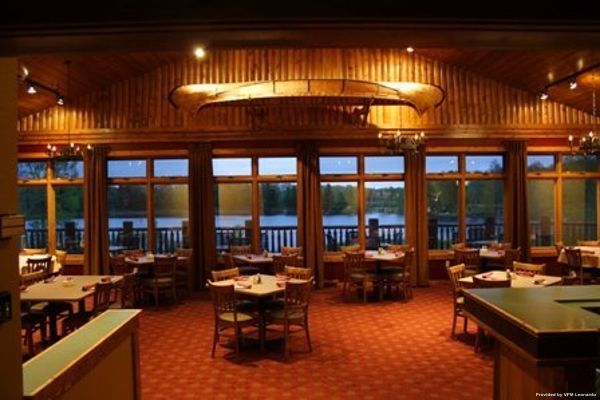 Ruttgers Bay Lake Lodge (Deerwood)